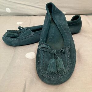 Banana Republic Teal Suede Moccasins with Tassles 7.5